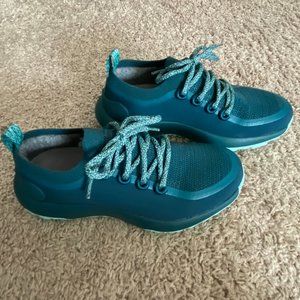 Allbirds 7.5 Women's Trail Runners SWT in Deep Emerald (Buoyant Mint Sole)